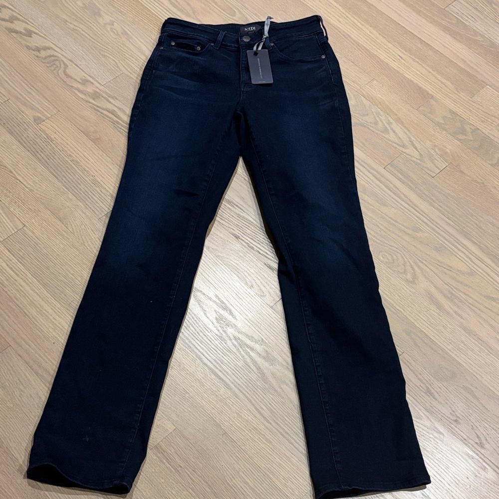 Women's Dark Denim Blue Bootcut Jeans Size 6